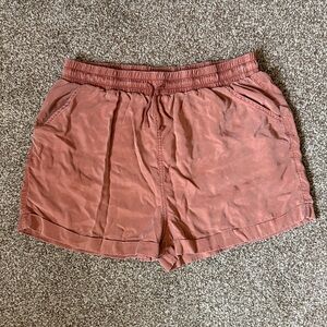 orange high waisted shorts